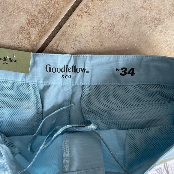 Goodfellow & Co. Men's Shorts Light Blue Size 32 Nine Inch Inseam NWT - Picture 3 of 4